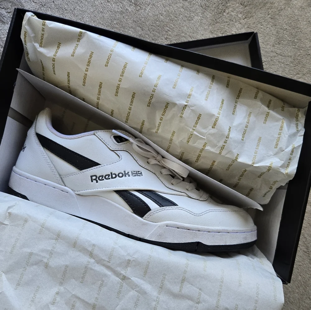 Reebok Unisex BB 4000 II Shoes, 10.5